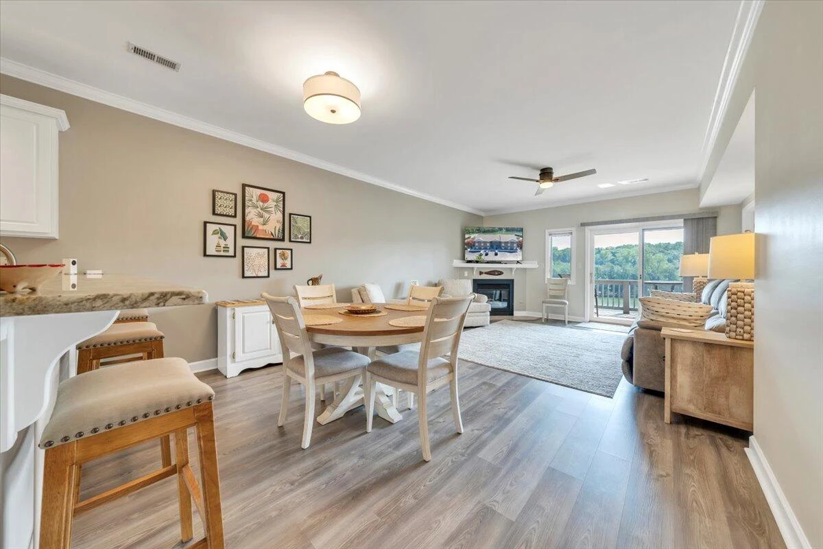 1103 Mariners WAY #7 - Photo 10
