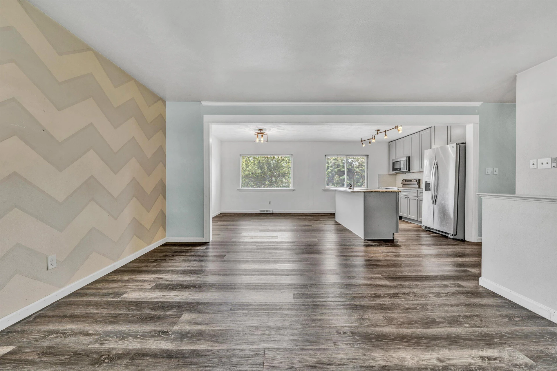 849 Finney DR - Photo 6