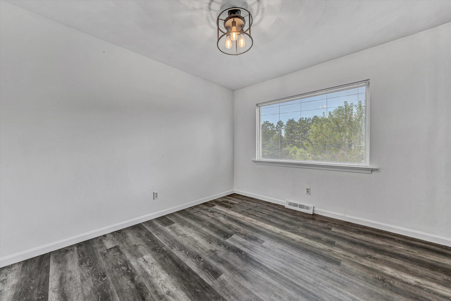 849 Finney DR - Photo 7