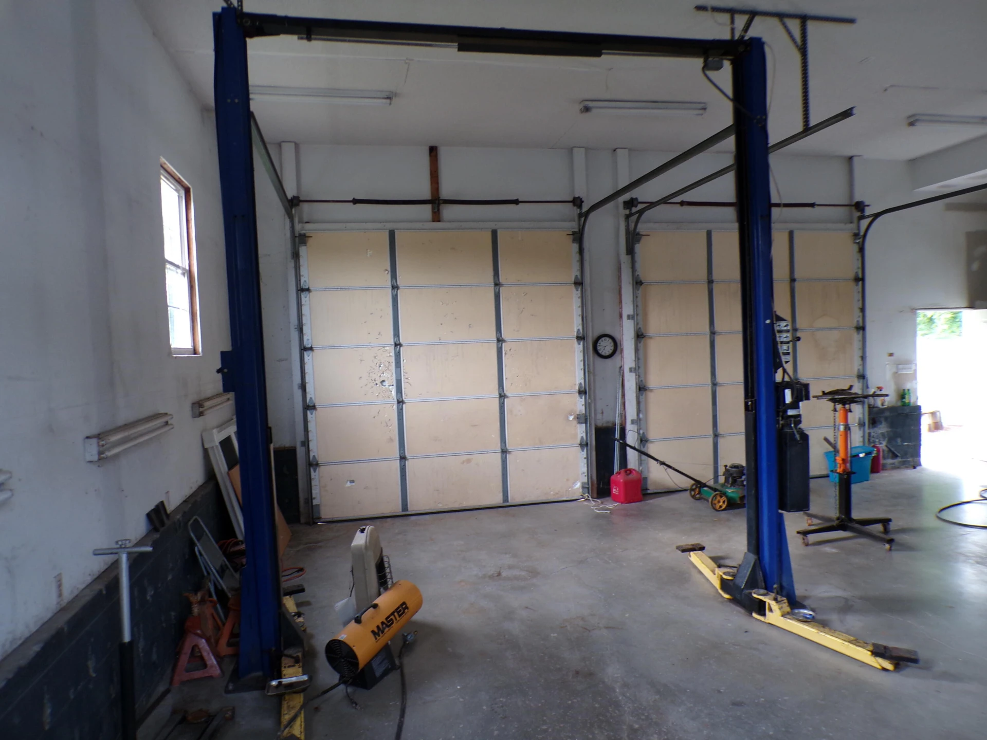 340 Patterson AVE - Photo 20