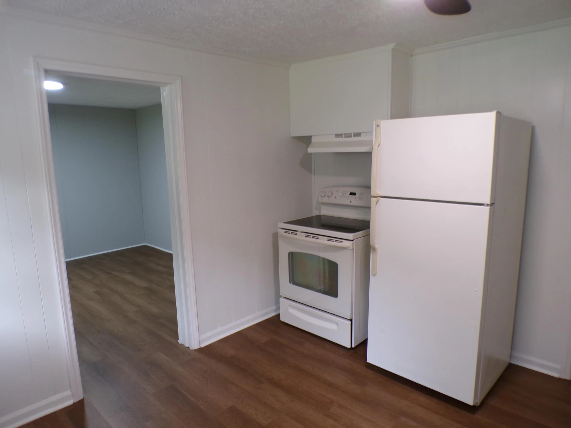 340 Patterson AVE - Photo 7