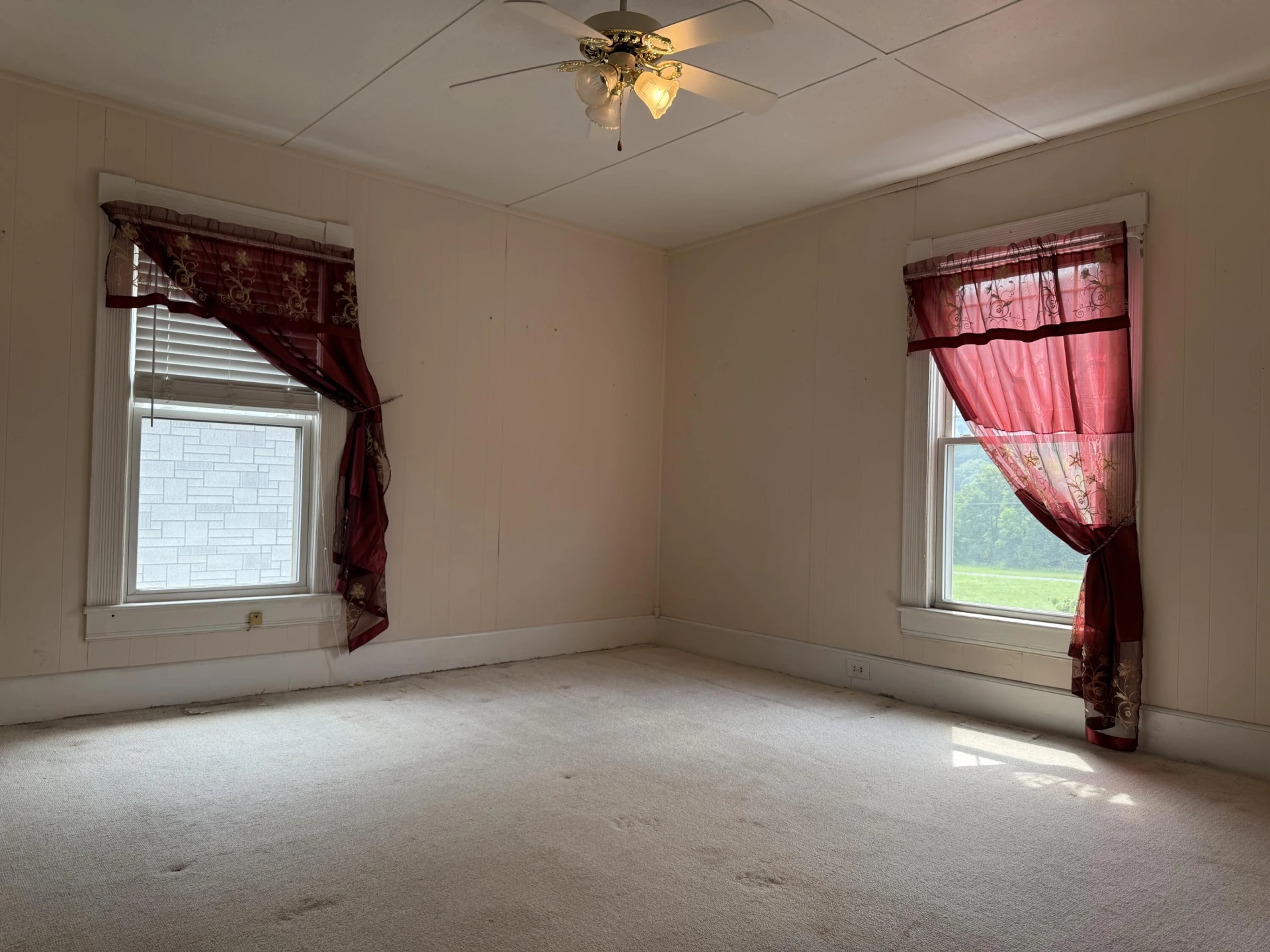 412 Ridgeway ST - Photo 16