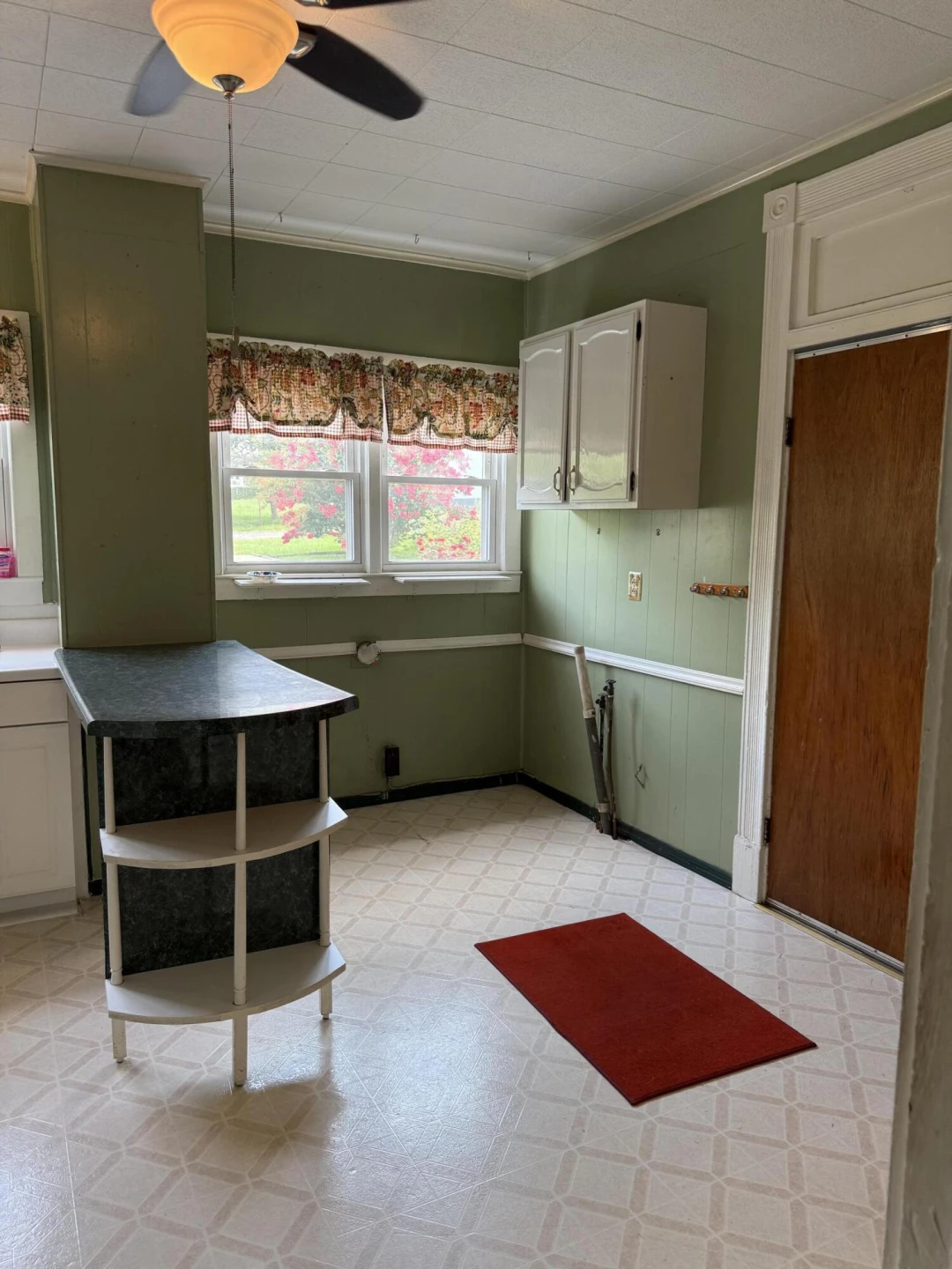 412 Ridgeway ST - Photo 18