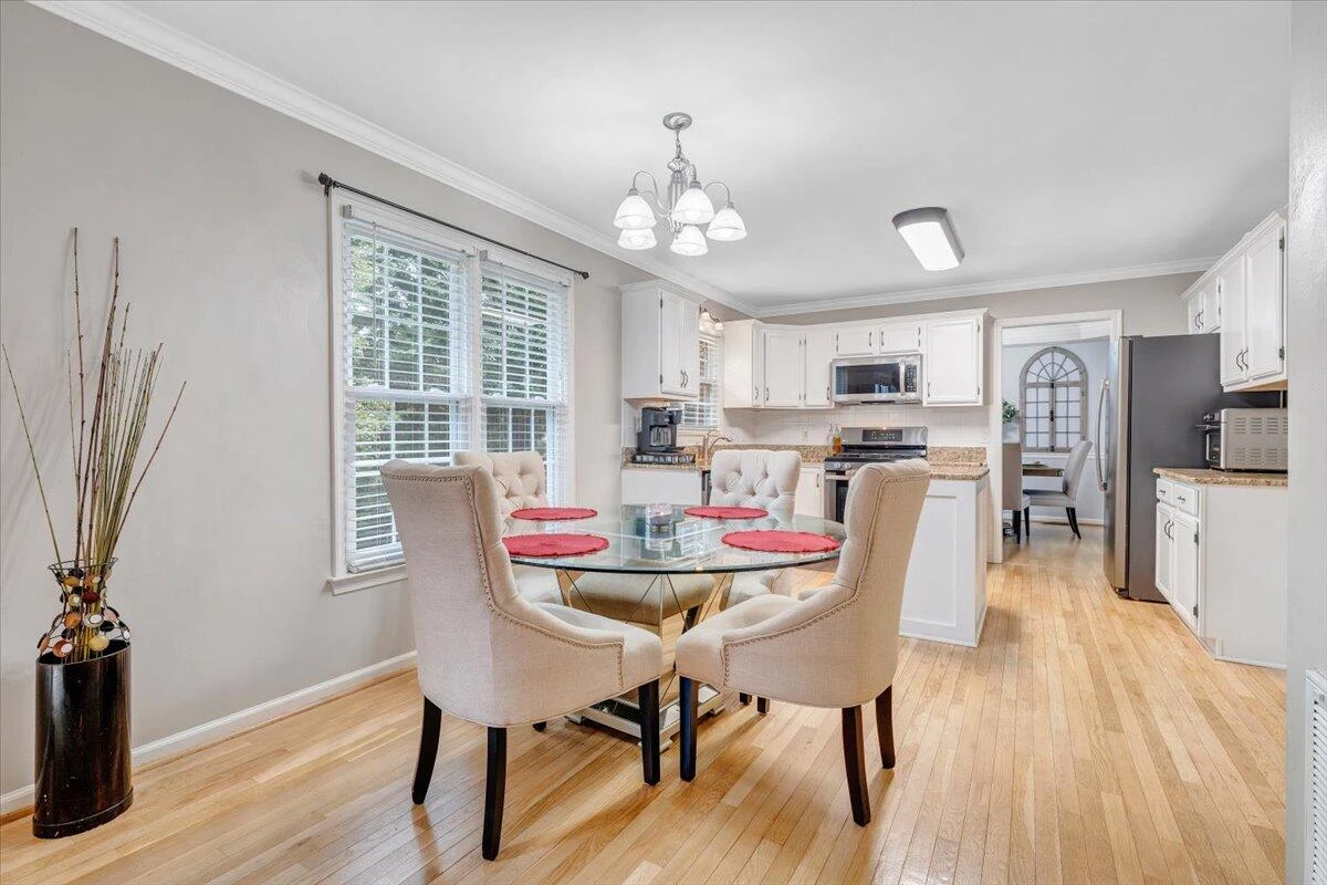 1809 Ashbury DR - Photo 17