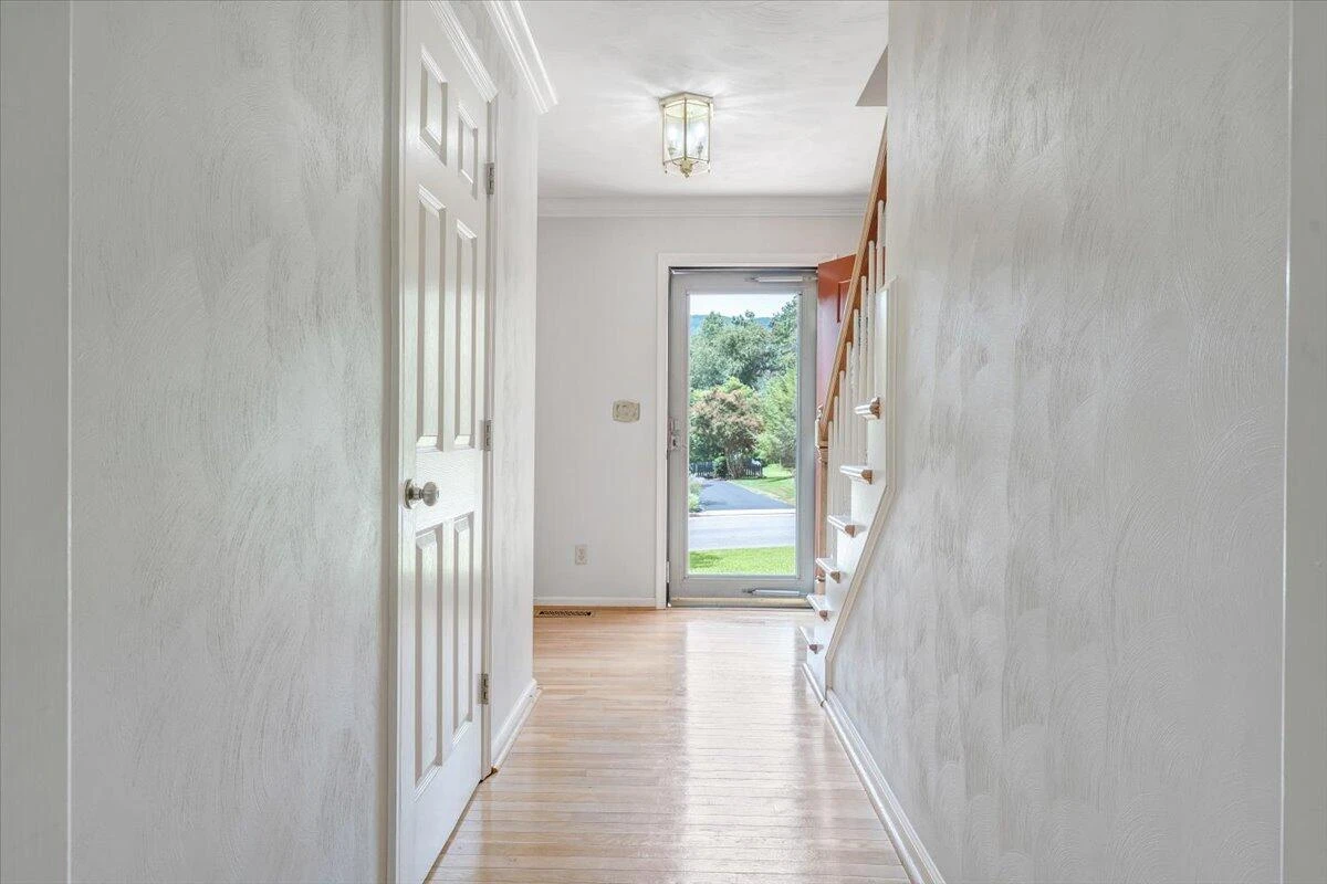 1809 Ashbury DR - Photo 2