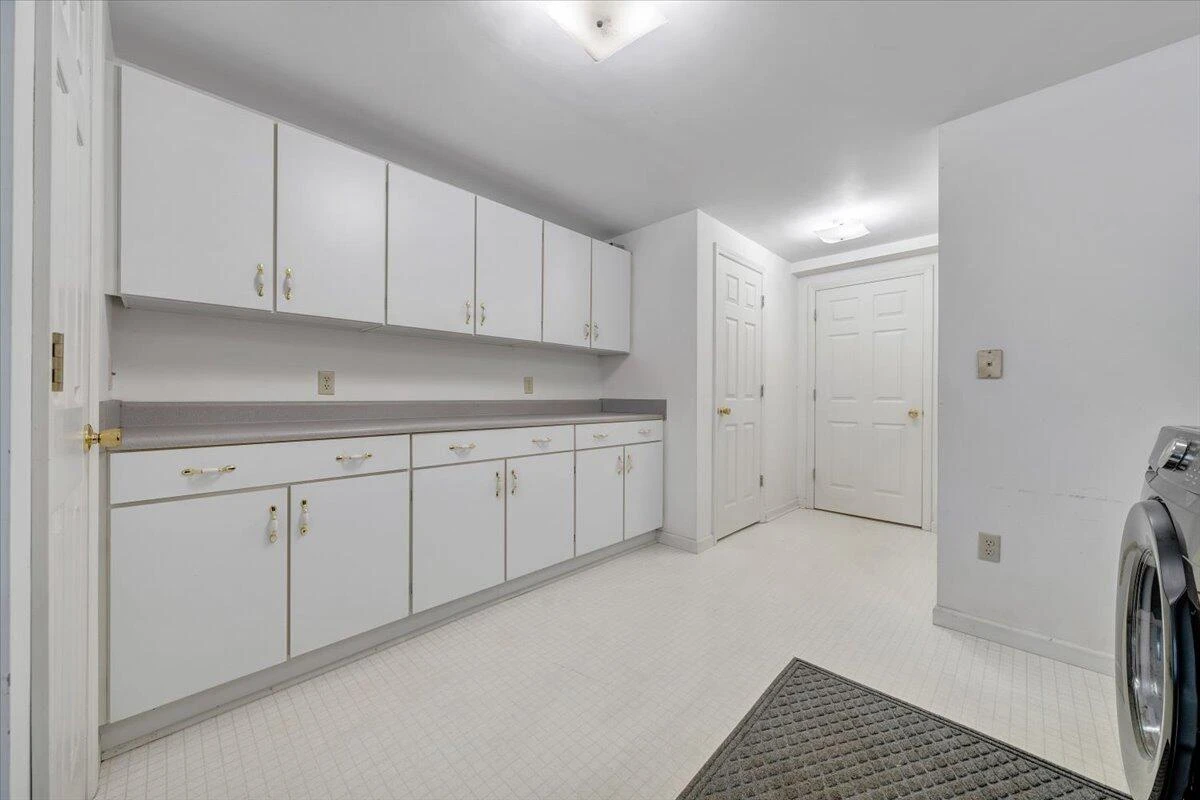1809 Ashbury DR - Photo 38