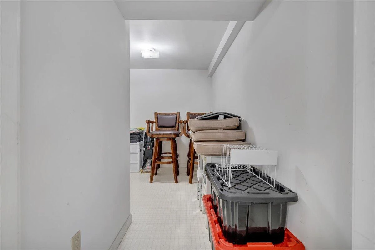 1809 Ashbury DR - Photo 39