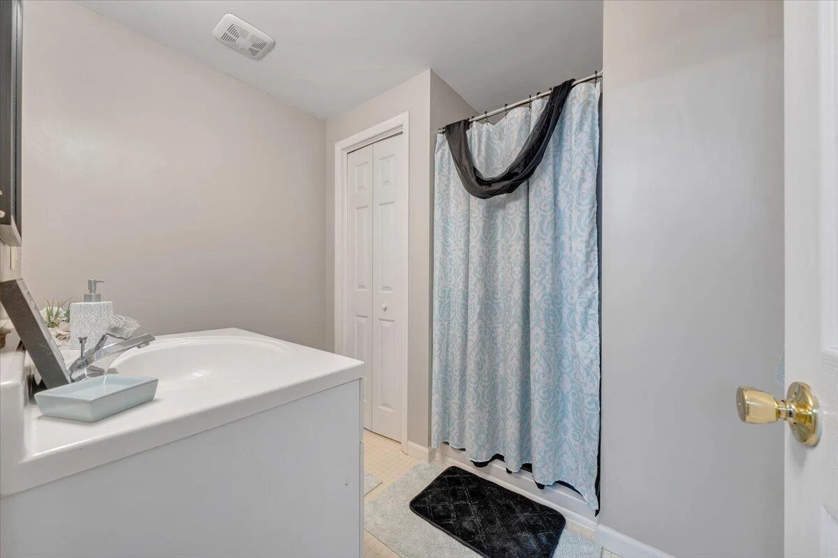 1809 Ashbury DR - Photo 40