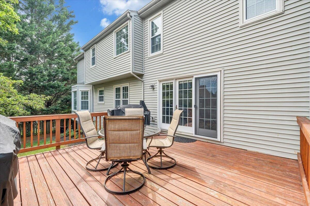 1809 Ashbury DR - Photo 45