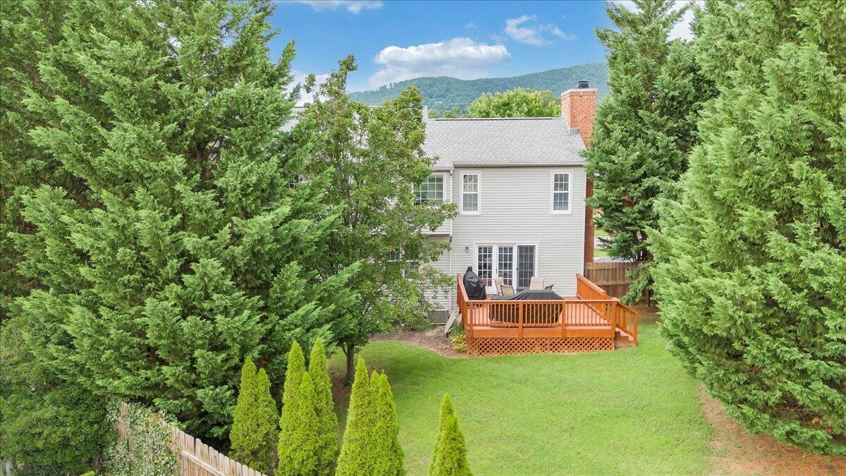 1809 Ashbury DR - Photo 47