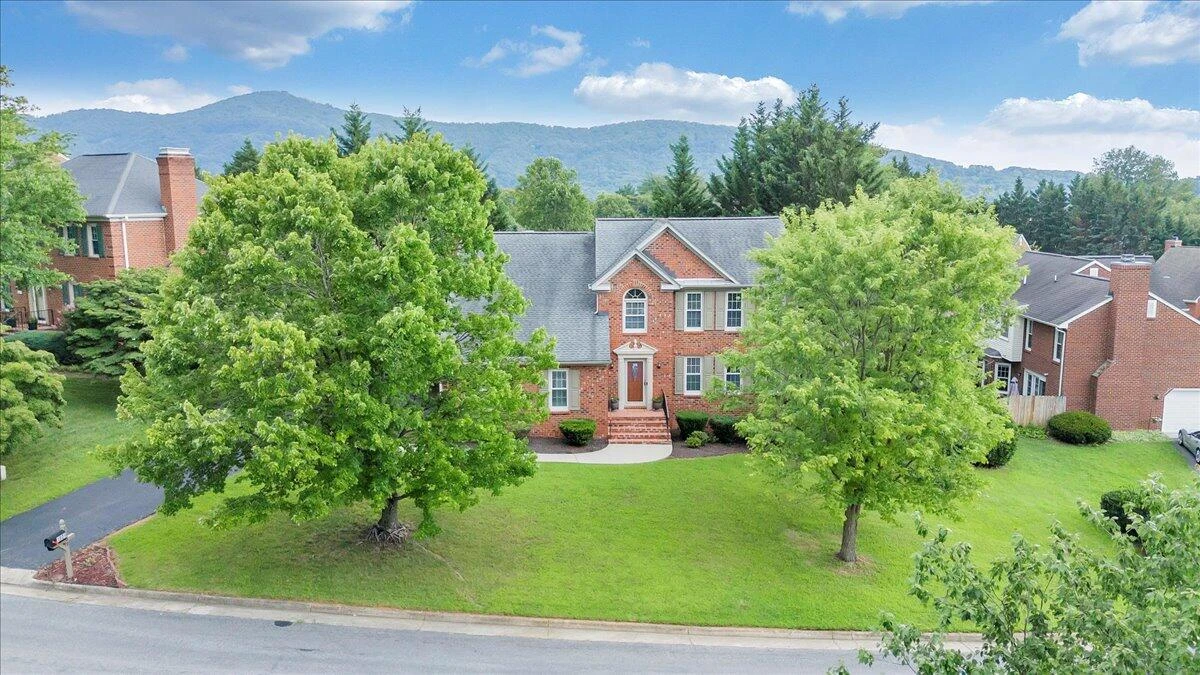 1809 Ashbury DR - Photo 48