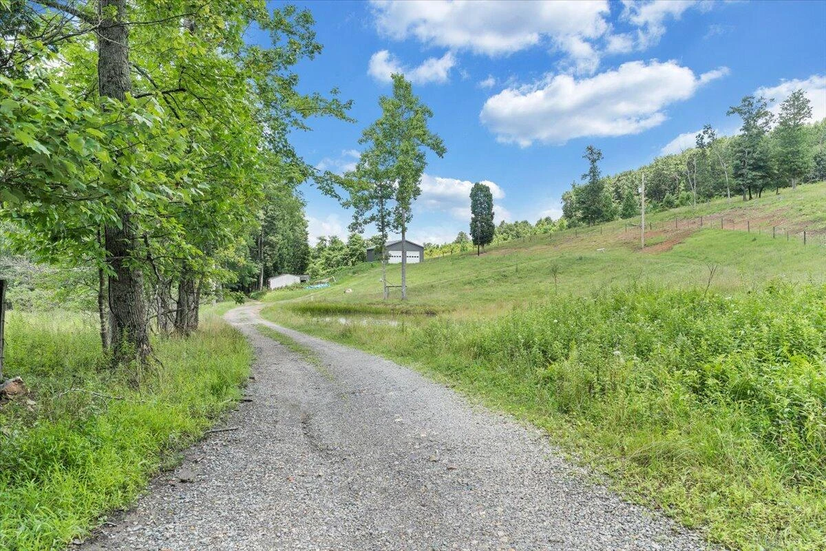 517 Rock Hill Church RD - Photo 45