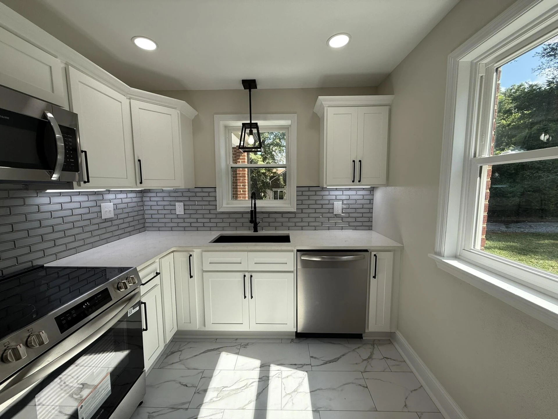 2013 Peters Creek RD - Photo 10