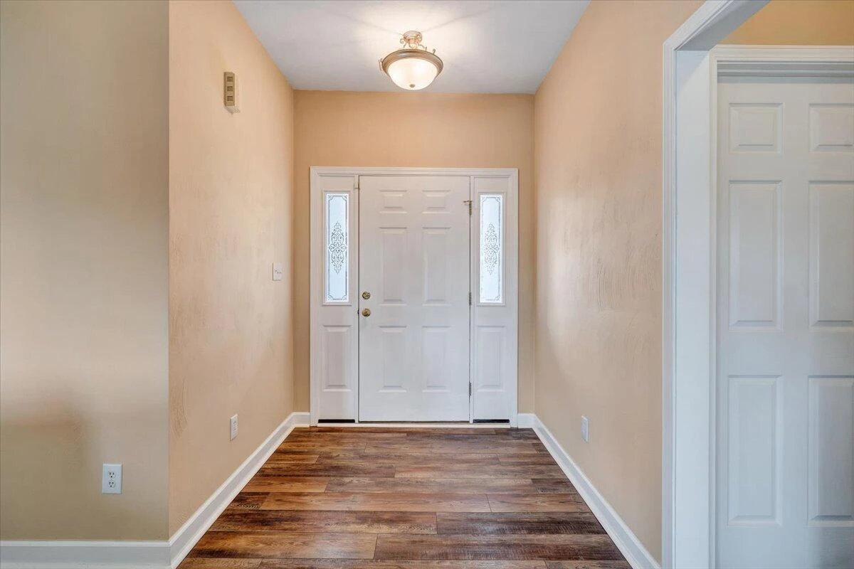1380 Crutchfield ST - Photo 13