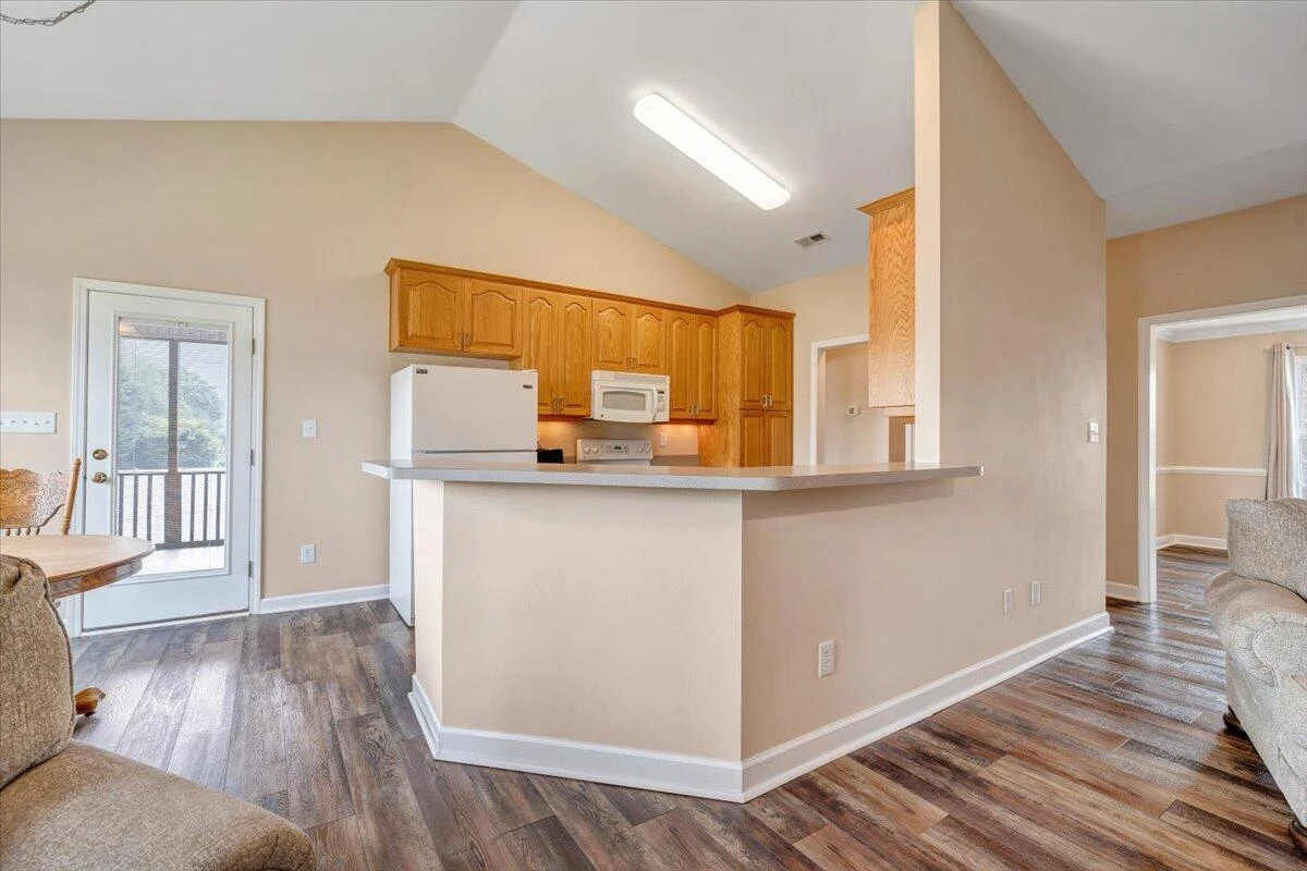 1380 Crutchfield ST - Photo 25