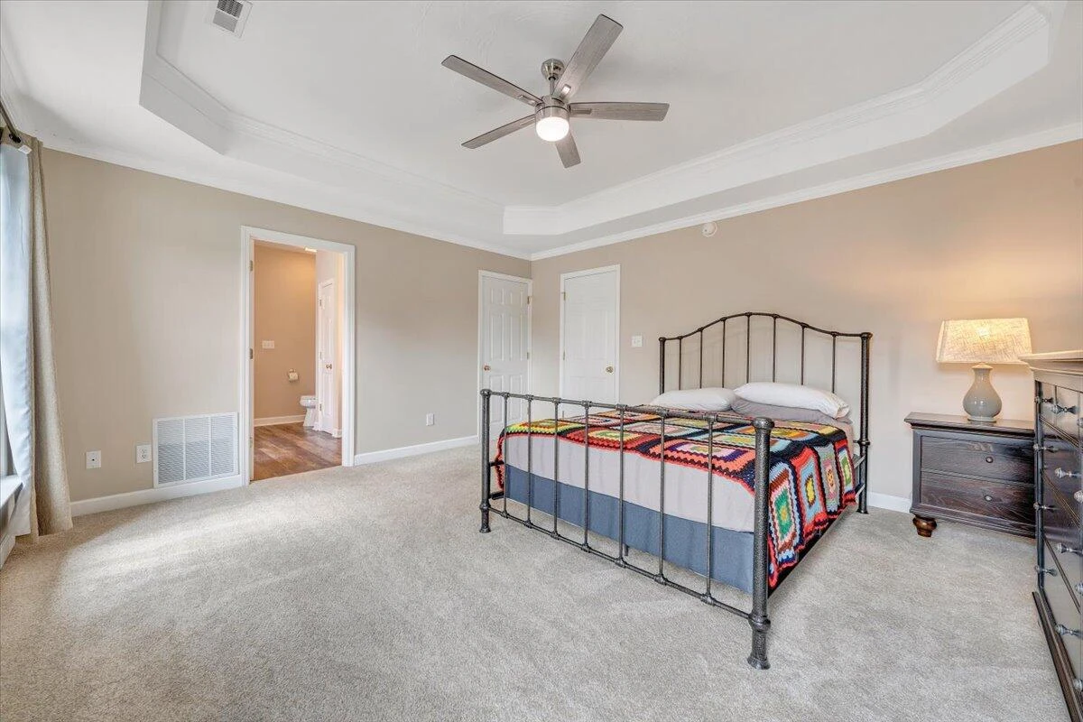 1380 Crutchfield ST - Photo 27