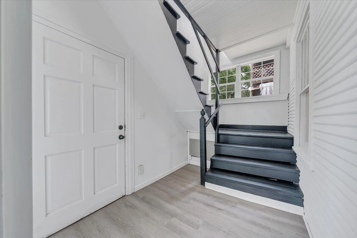 1304 Dale AVE - Photo 13