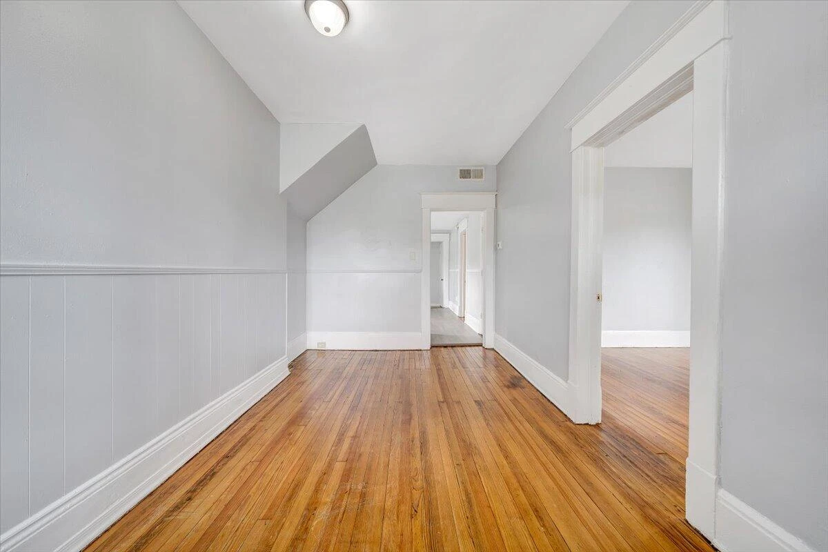 1304 Dale AVE - Photo 3