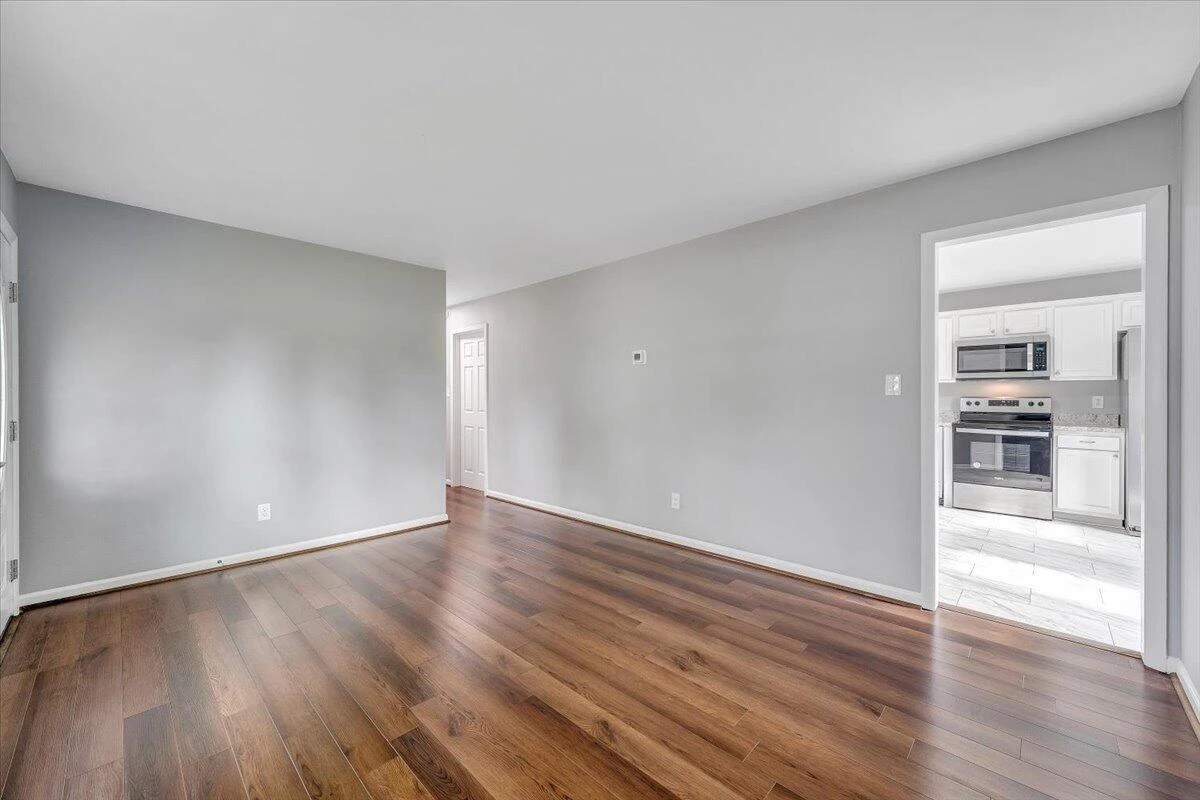 4235 Tennessee AVE - Photo 11