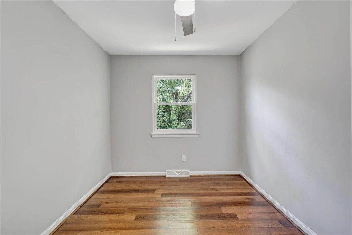 4235 Tennessee AVE - Photo 17