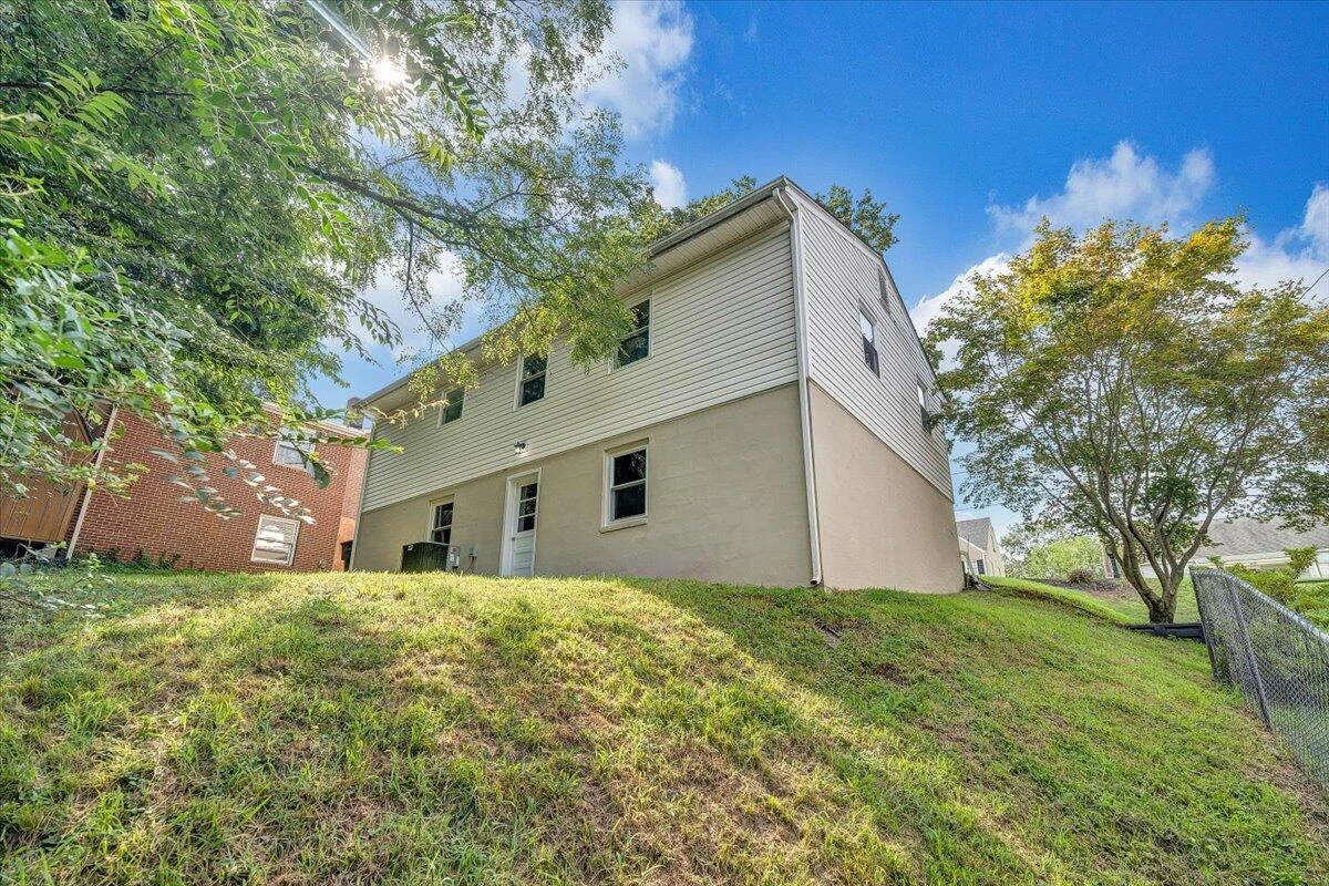 4235 Tennessee AVE - Photo 28