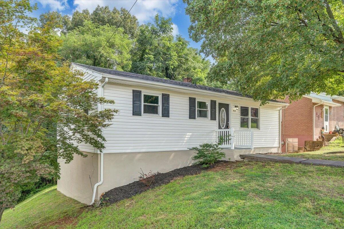 4235 Tennessee AVE - Photo 5