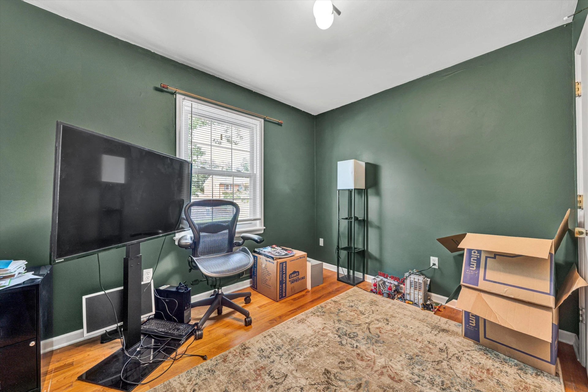 917 Colbourne AVE - Photo 18