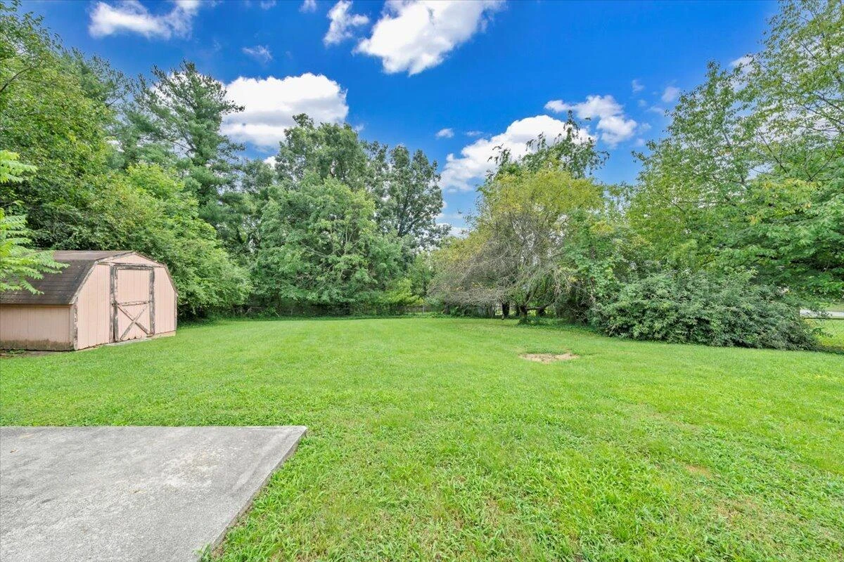 5116 Woodlawn RD - Photo 21