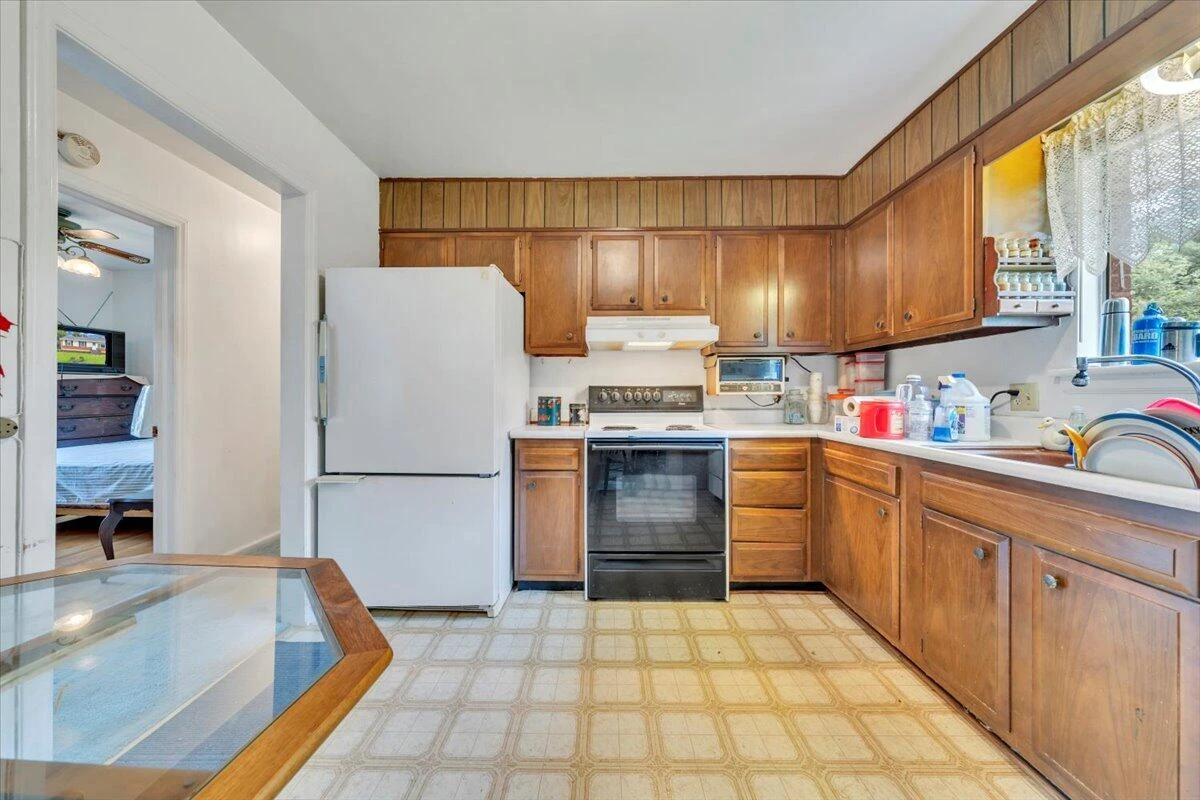 5116 Woodlawn RD - Photo 6