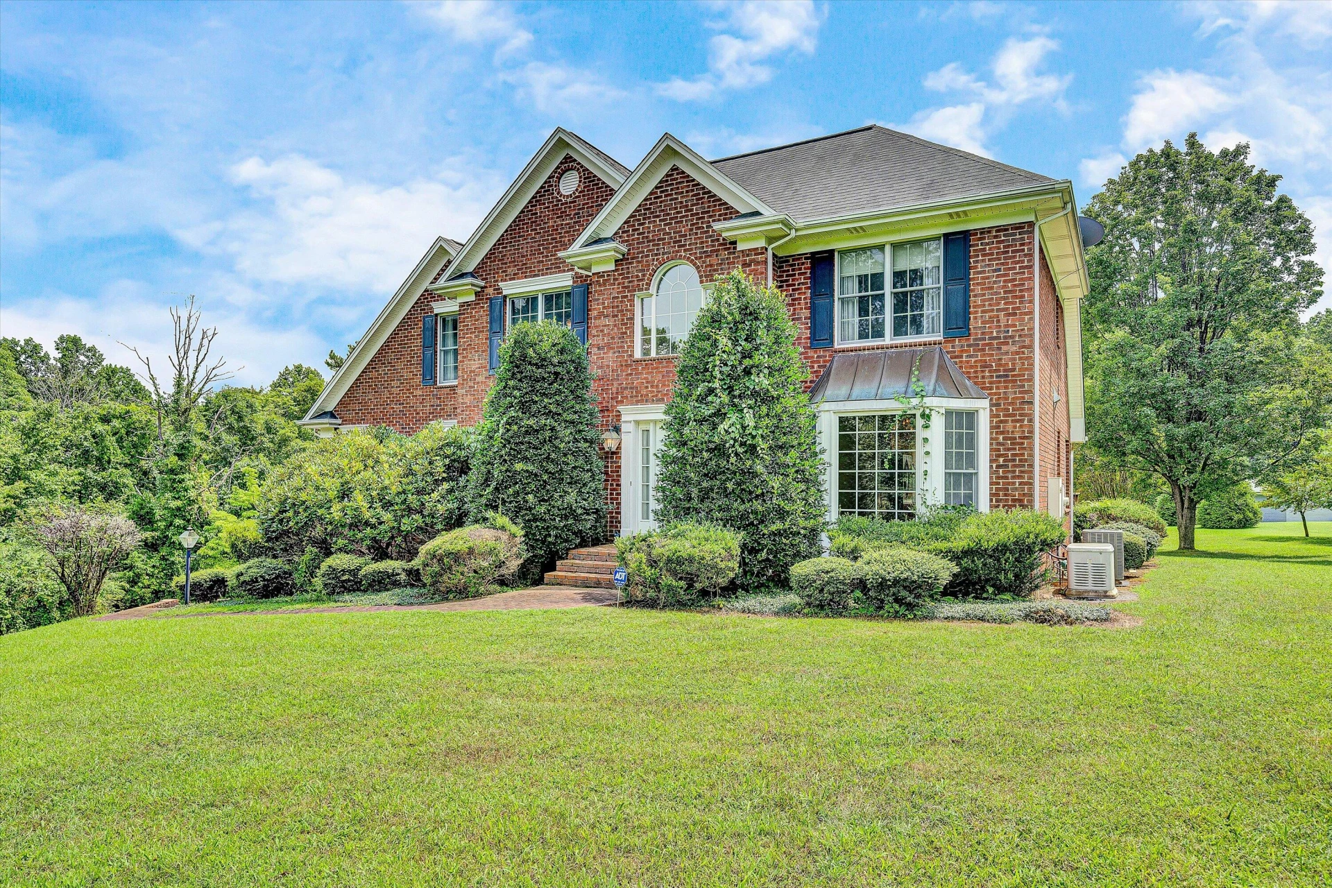 433 Rollingwood CT