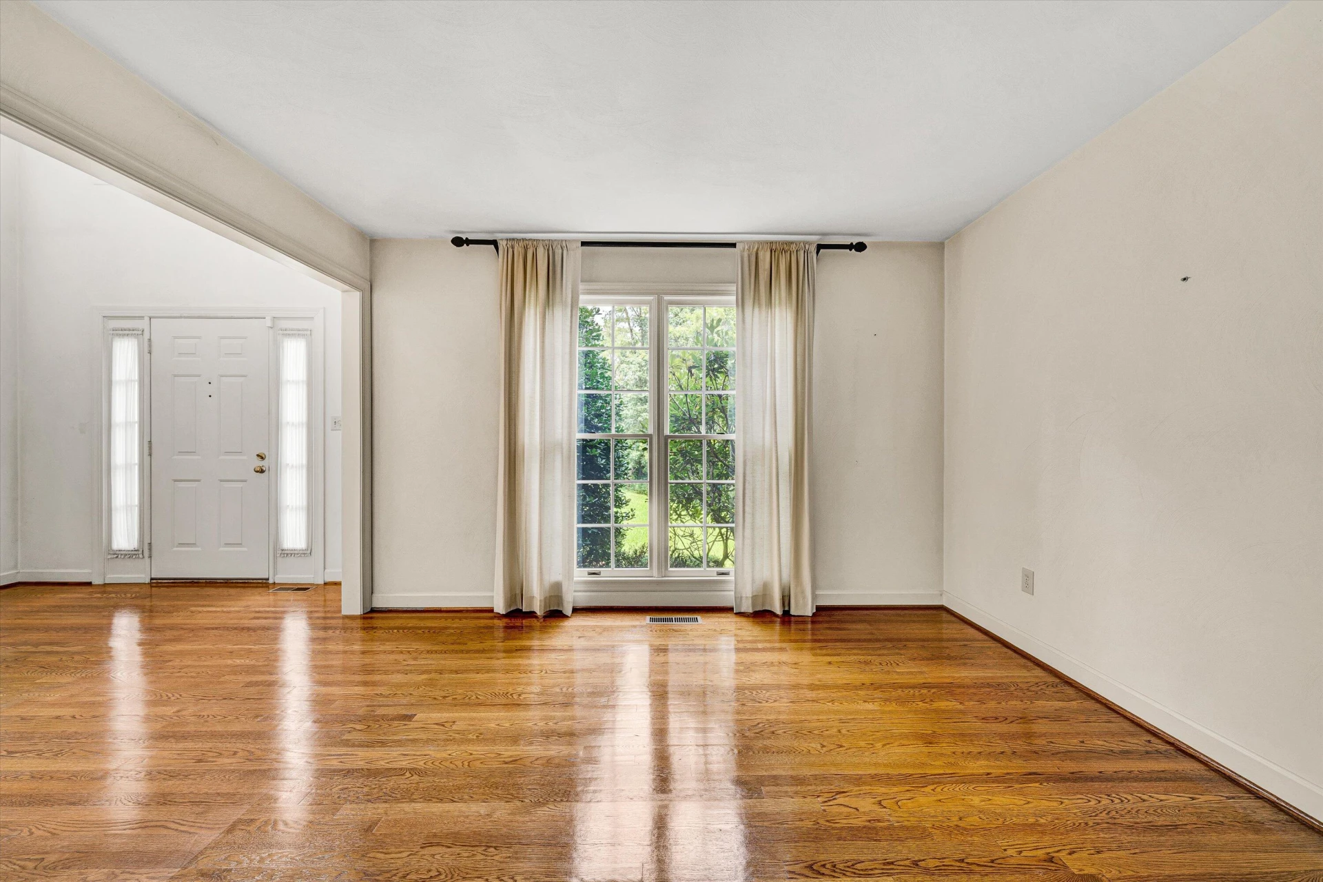 433 Rollingwood CT - Photo 11