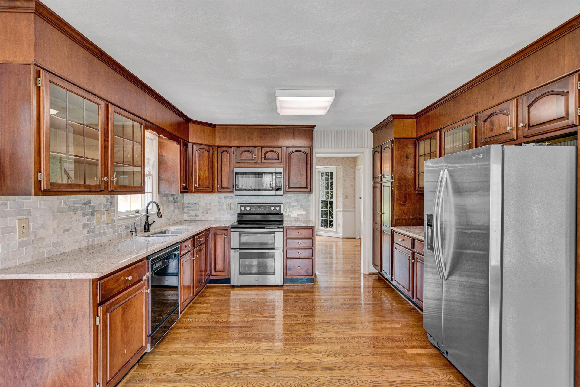 433 Rollingwood CT - Photo 14