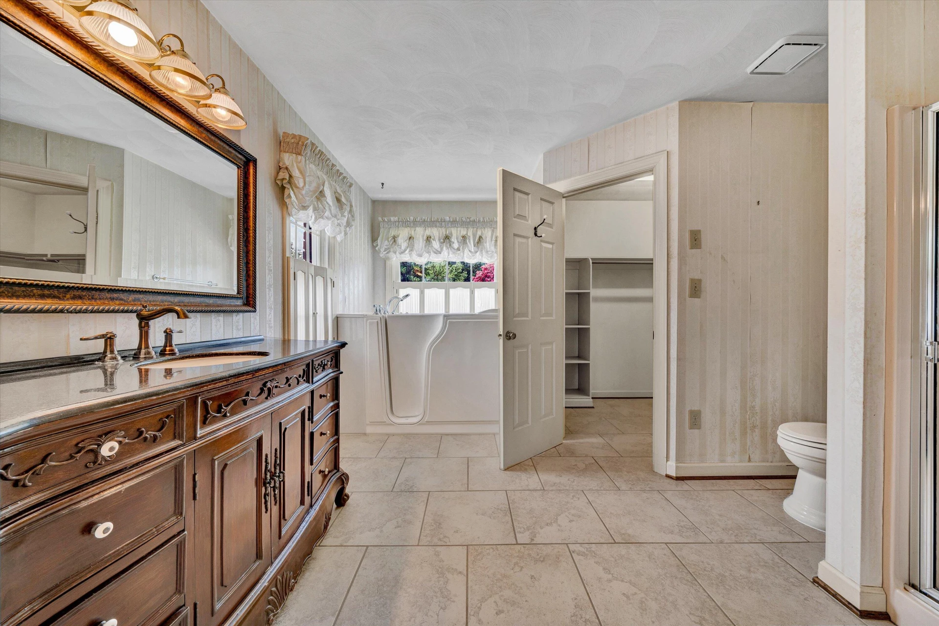 433 Rollingwood CT - Photo 22