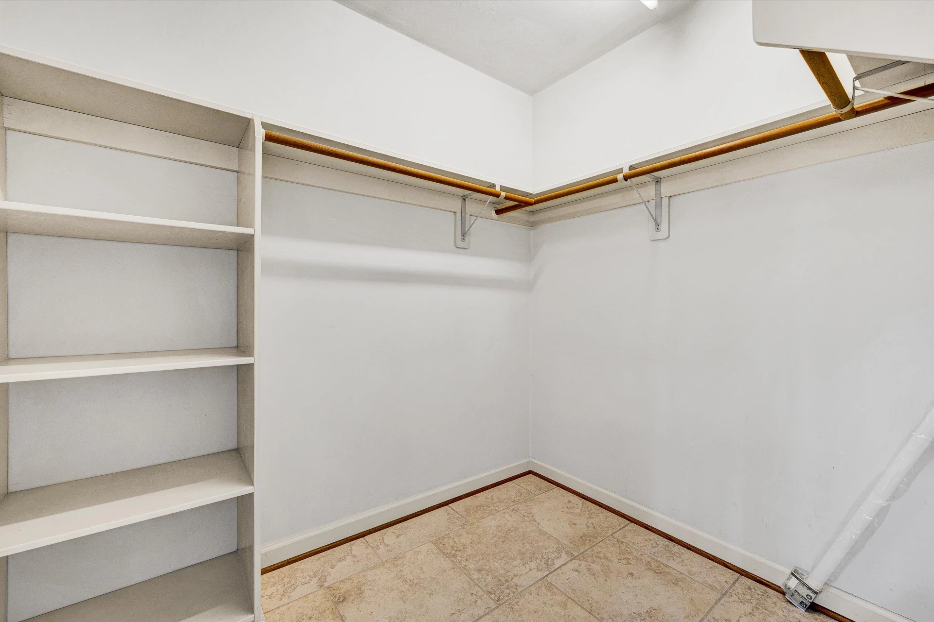 433 Rollingwood CT - Photo 25