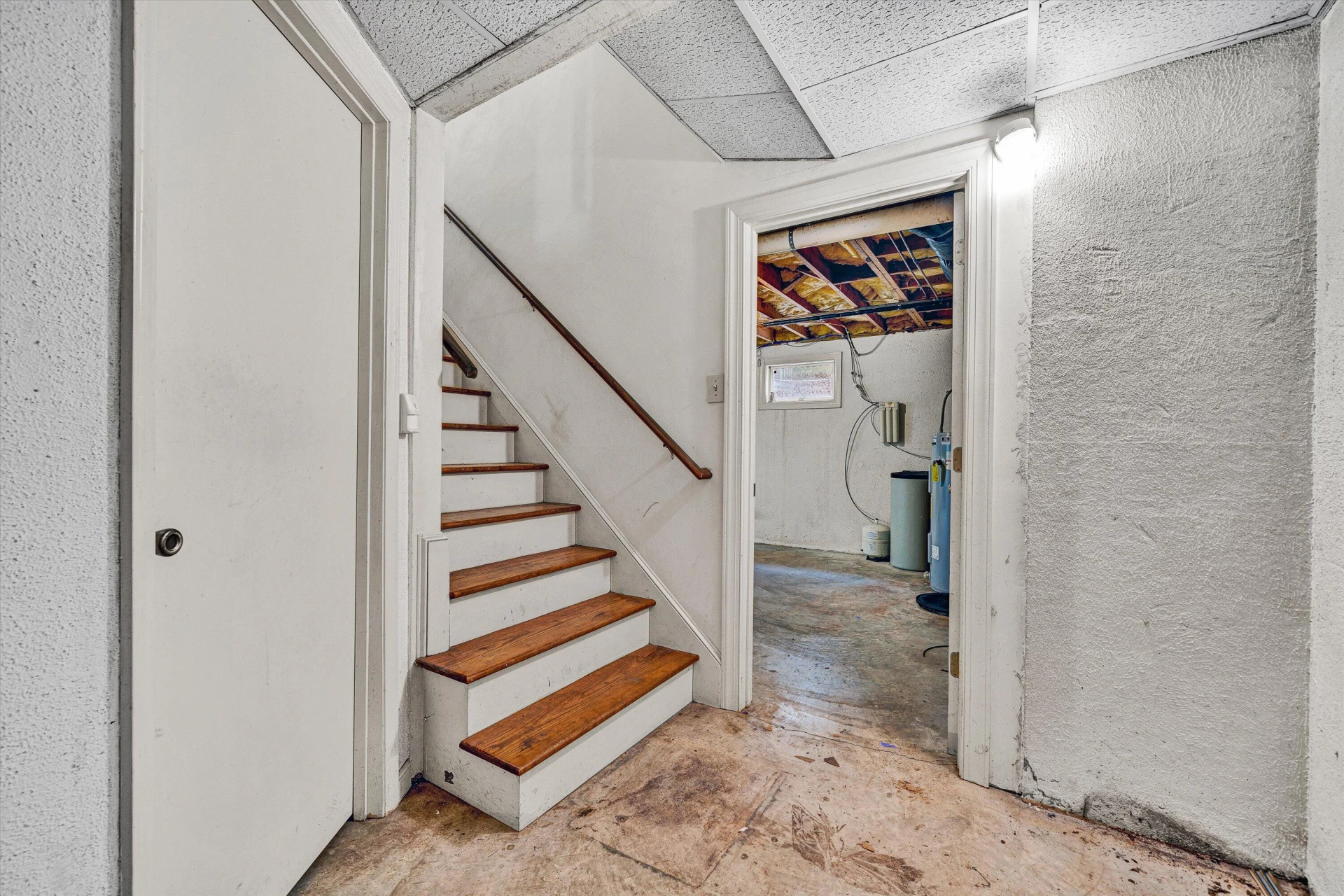 433 Rollingwood CT - Photo 37