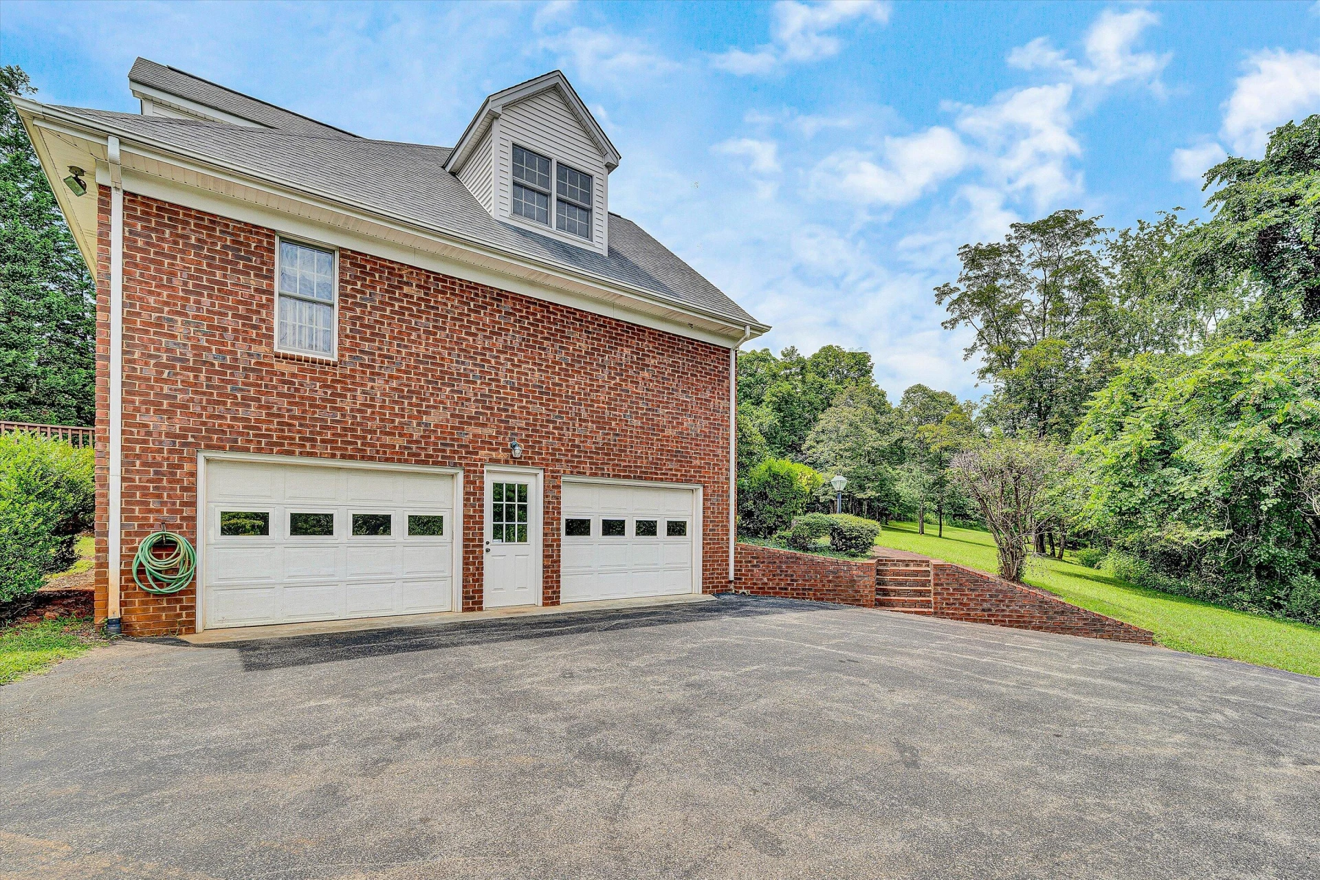 433 Rollingwood CT - Photo 49