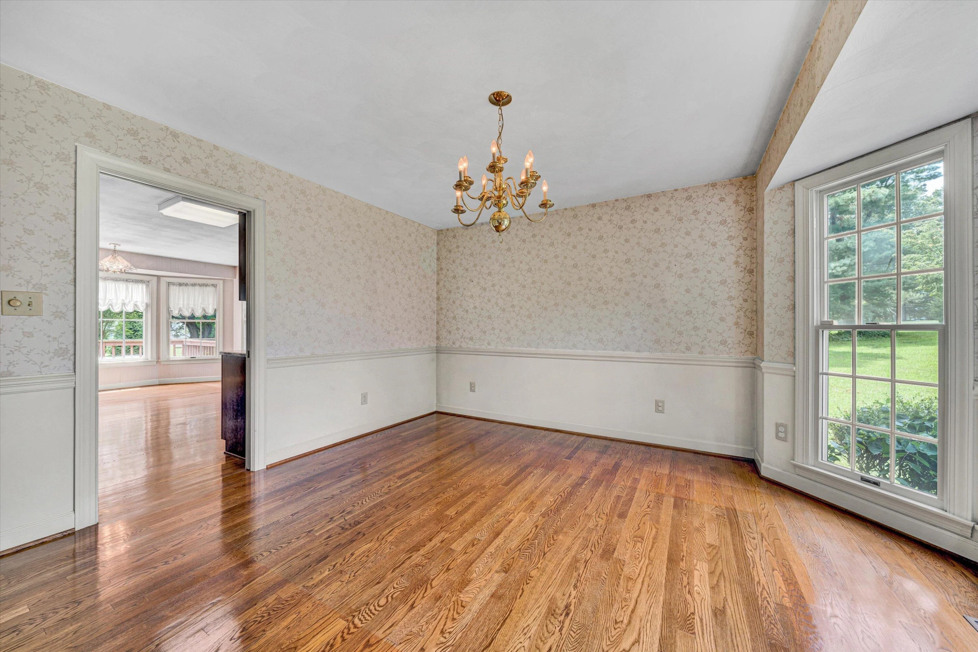 433 Rollingwood CT - Photo 7