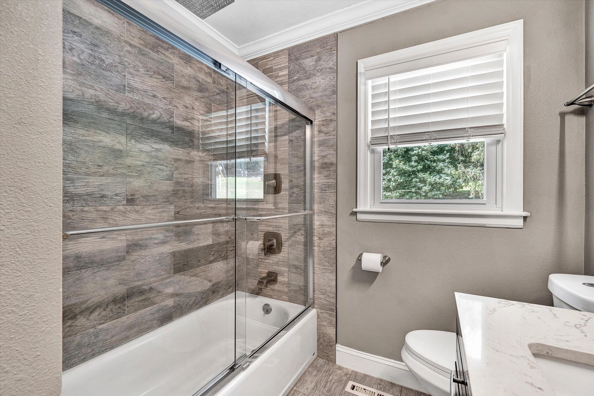 2332 Rutrough RD - Photo 11