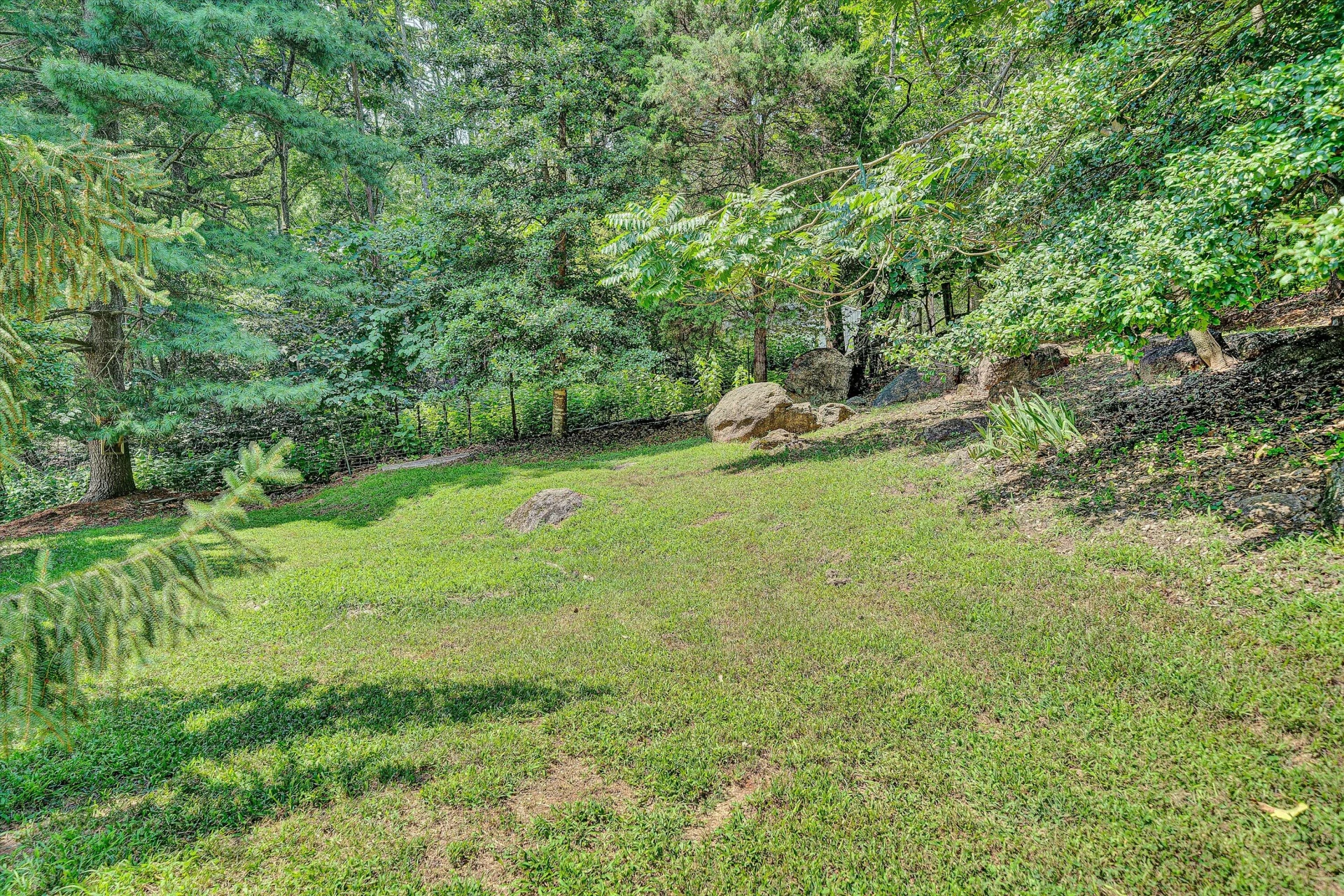 2332 Rutrough RD - Photo 28