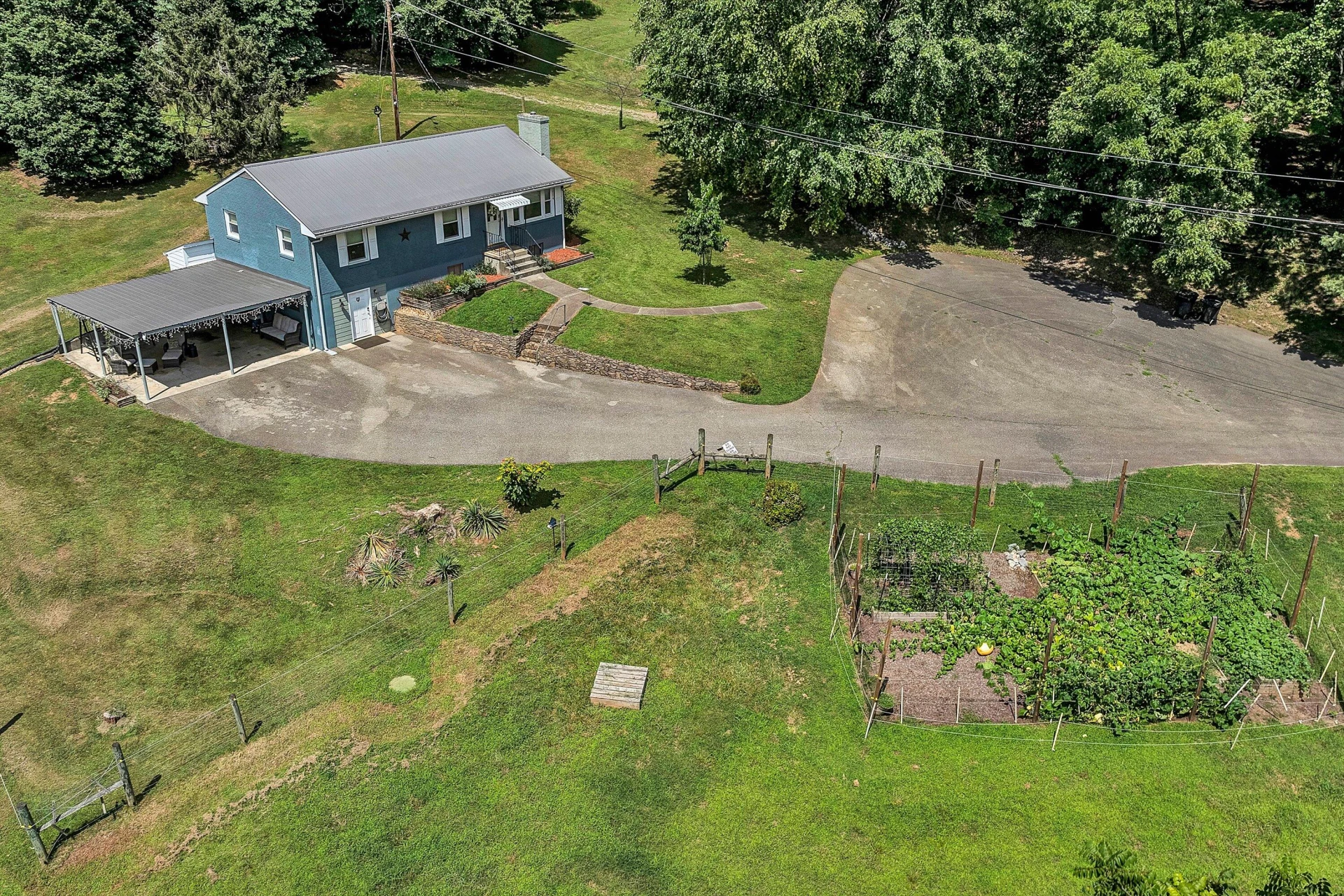 2332 Rutrough RD - Photo 35