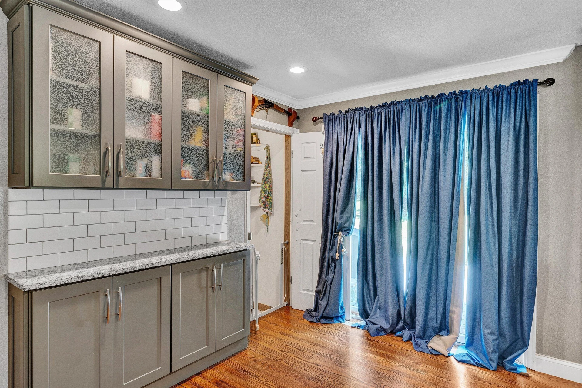 2332 Rutrough RD - Photo 9