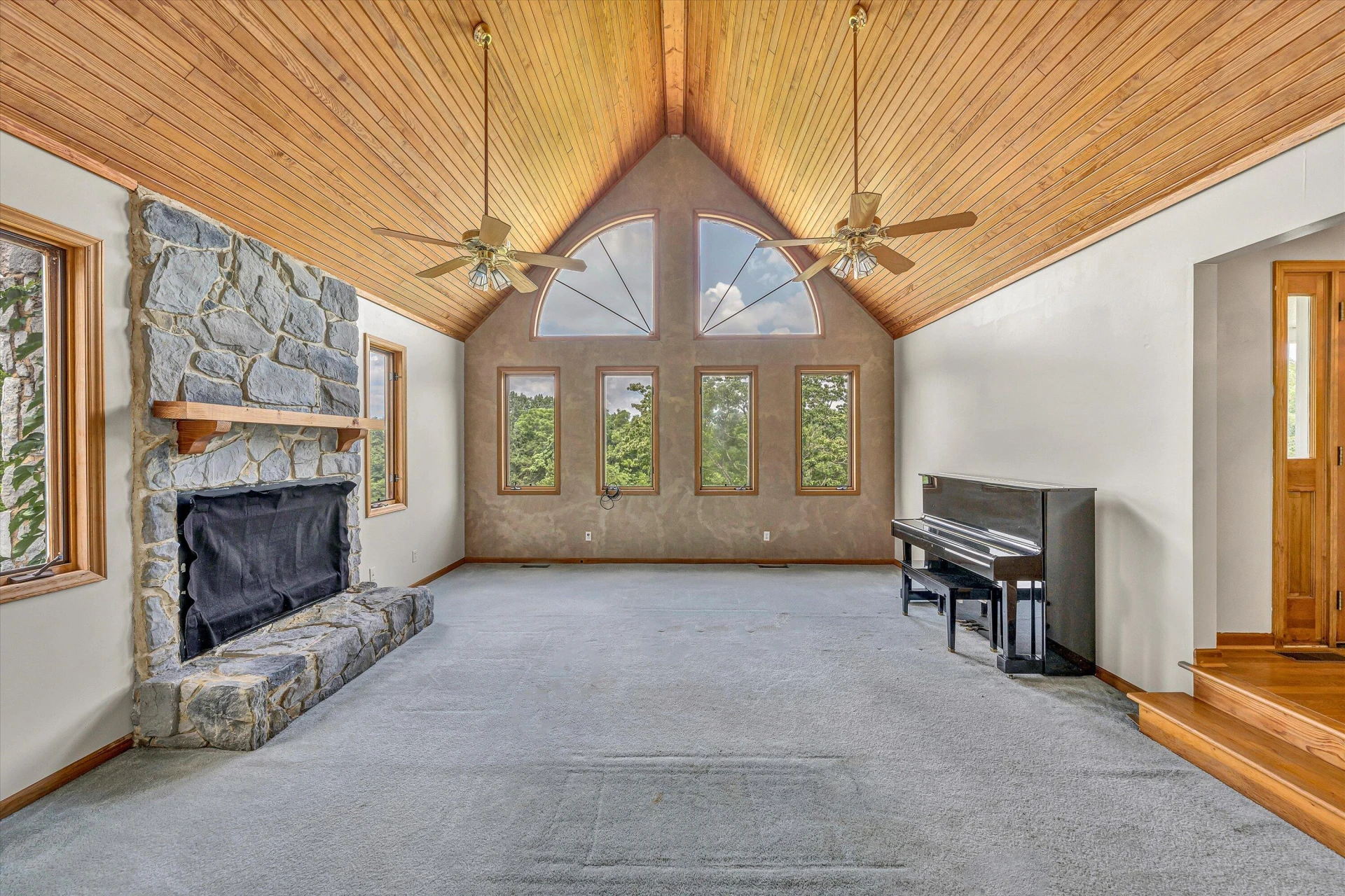 501 Saddlewood DR - Photo 15