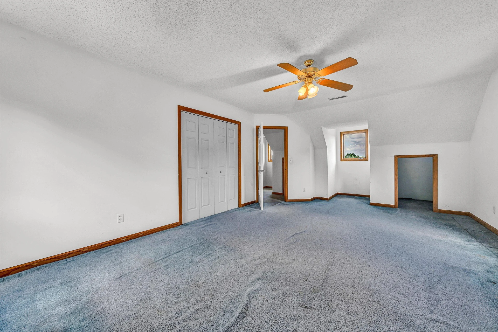 501 Saddlewood DR - Photo 36