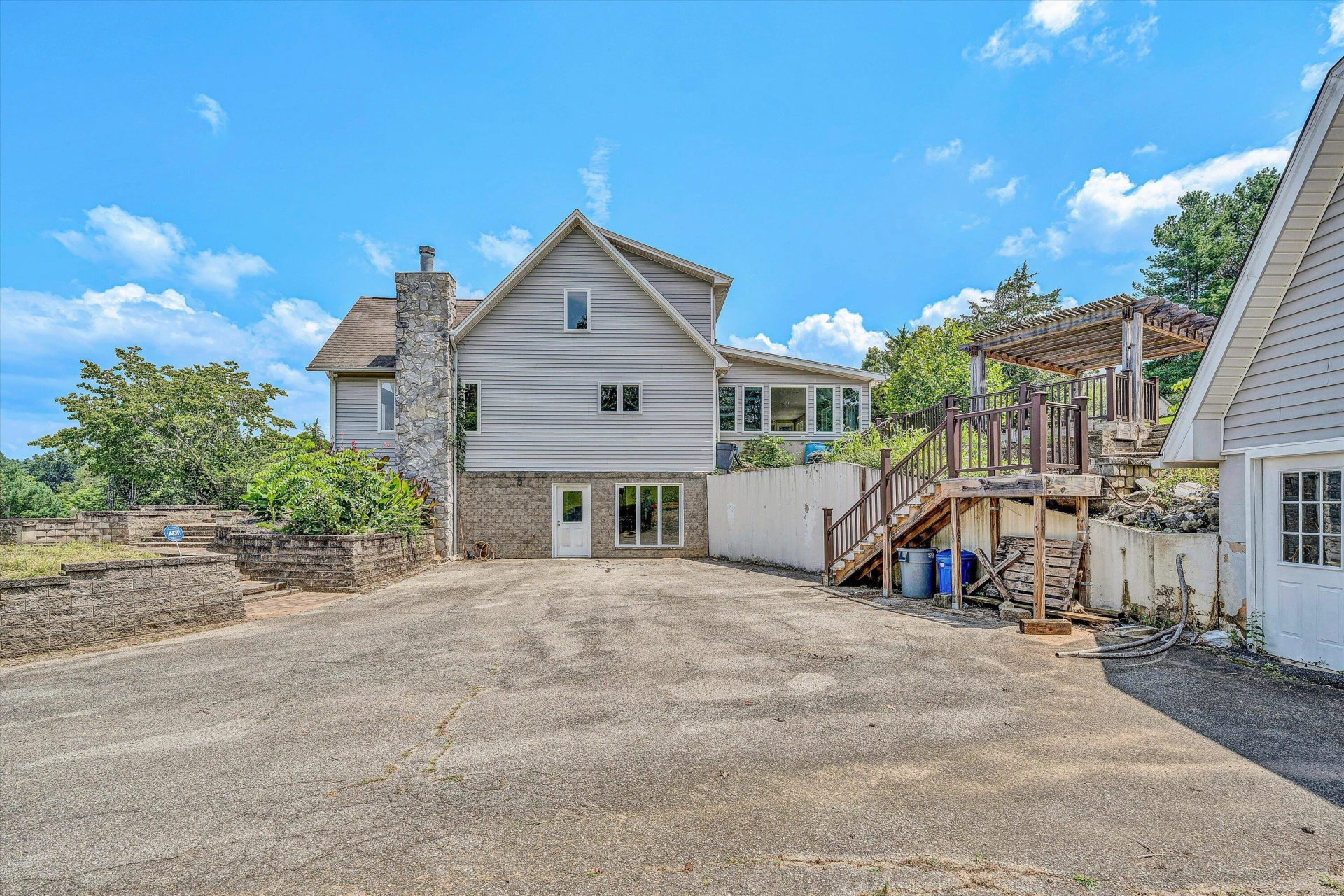501 Saddlewood DR - Photo 55