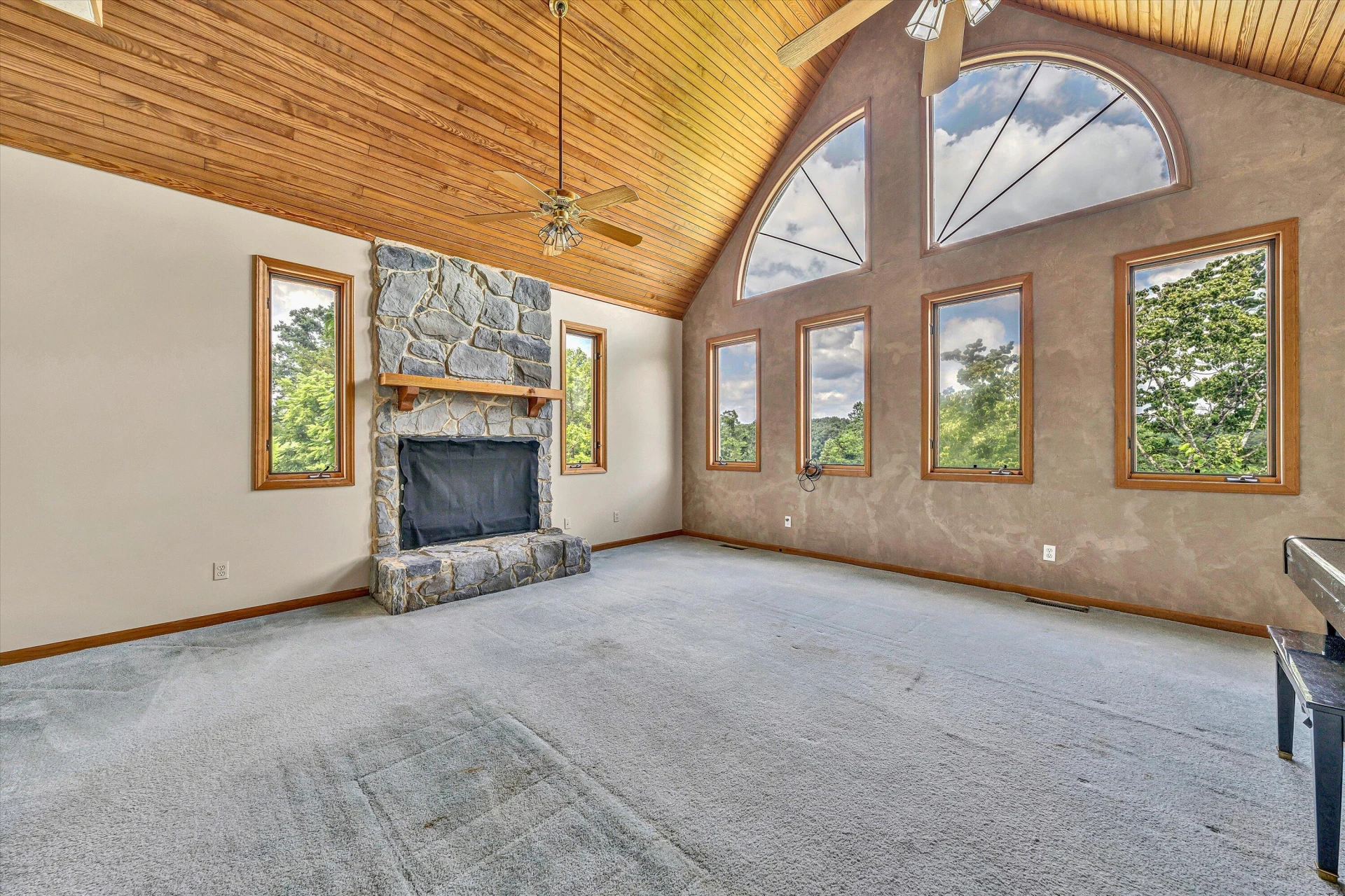 501 Saddlewood DR - Photo 13