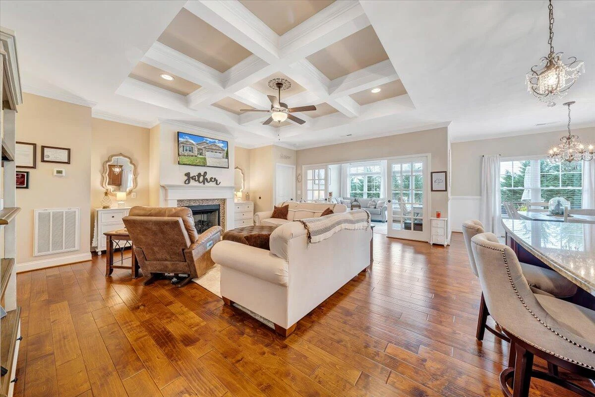 38 Luna CT - Photo 11