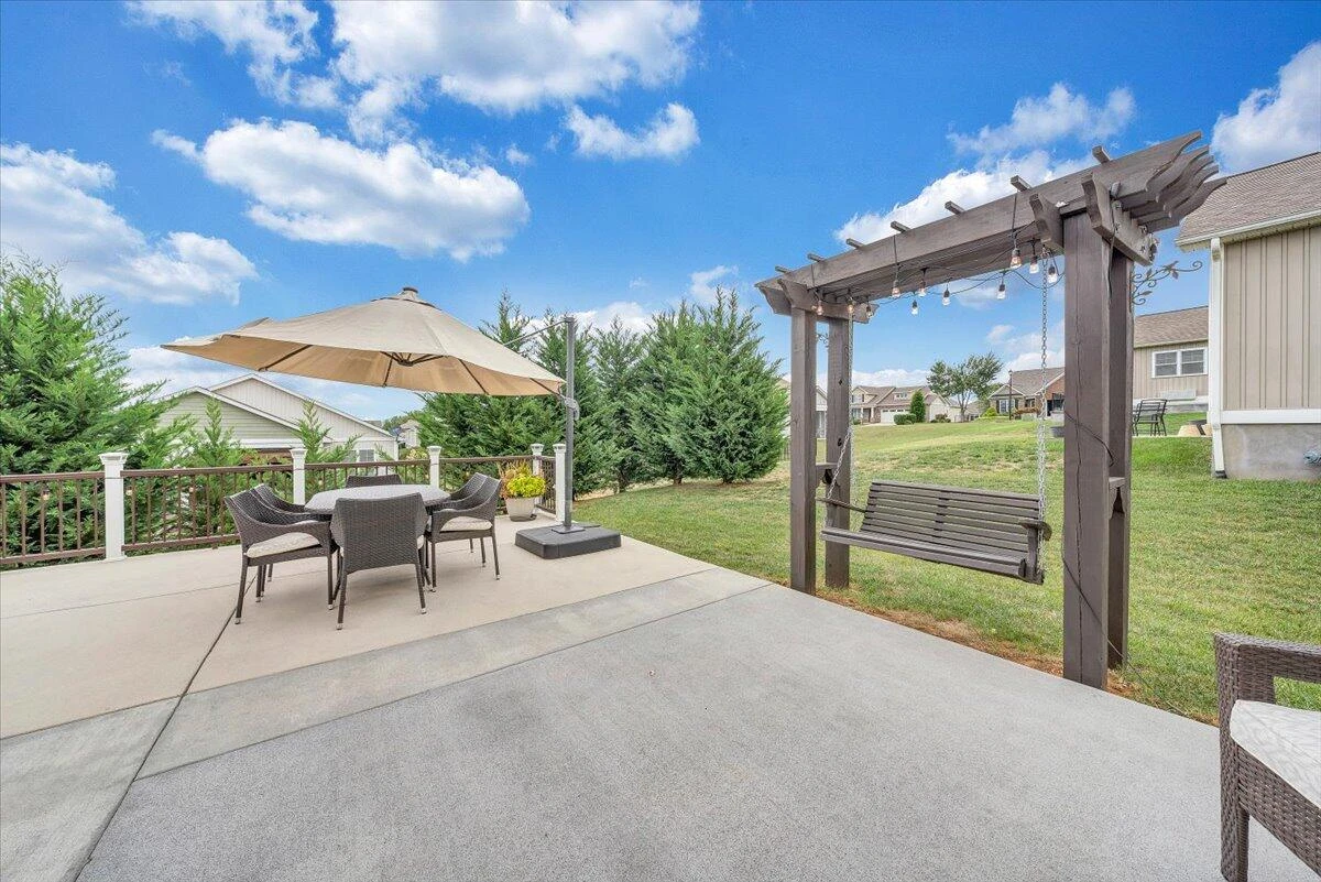 38 Luna CT - Photo 40