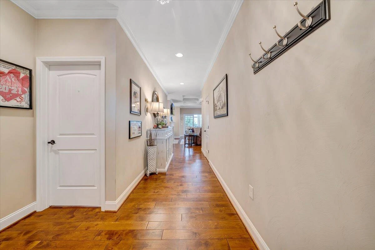 38 Luna CT - Photo 5