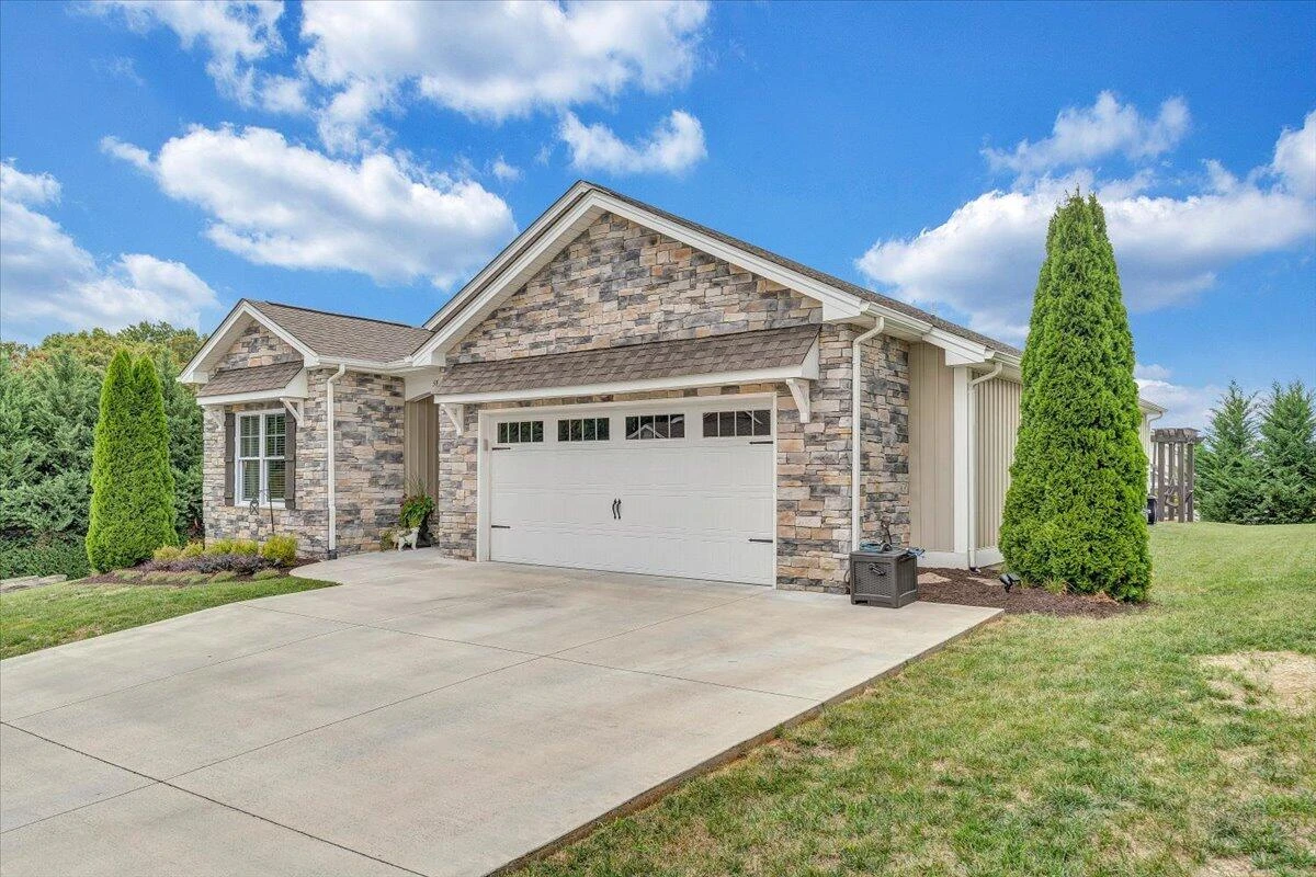 38 Luna CT - Photo 49