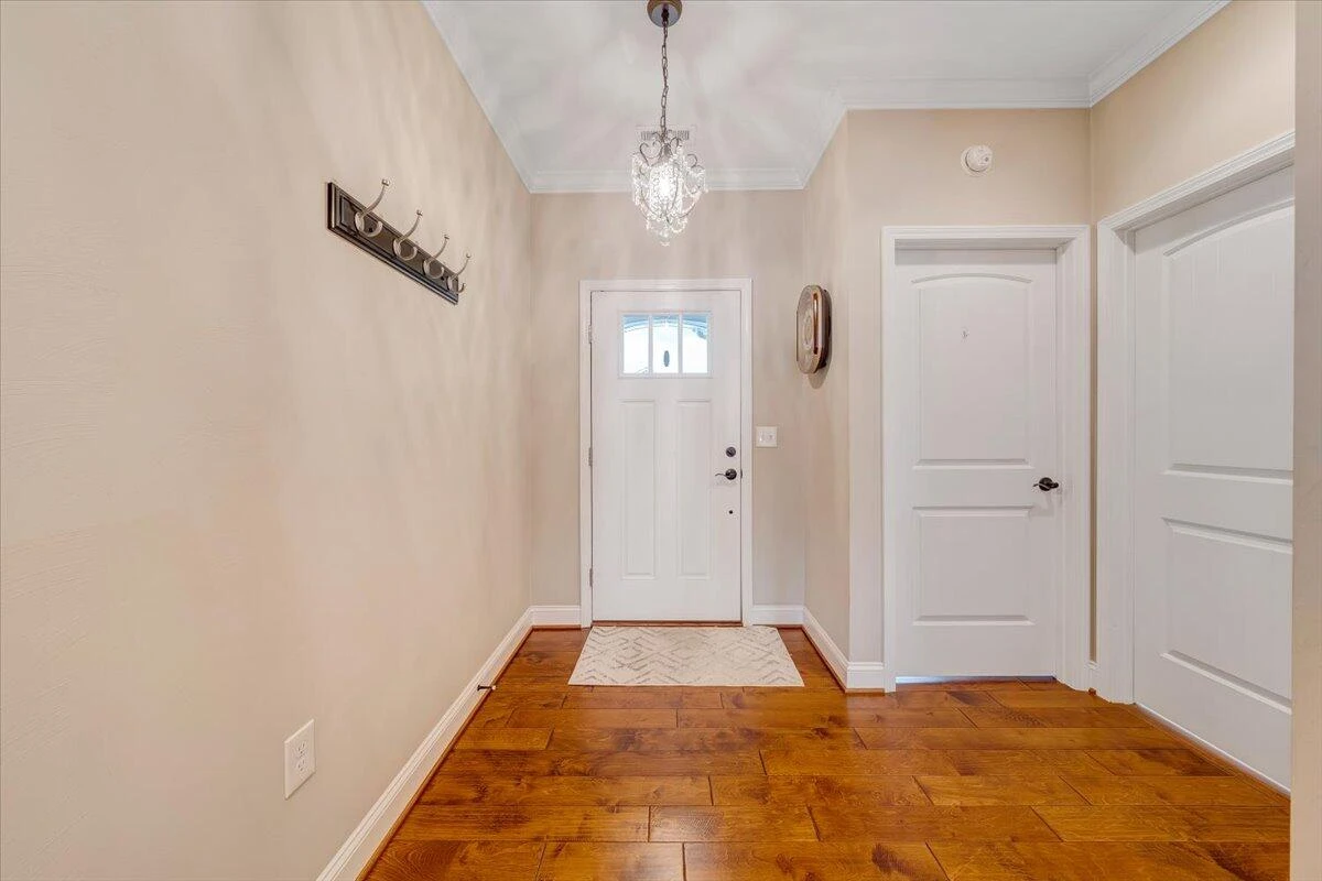 38 Luna CT - Photo 6